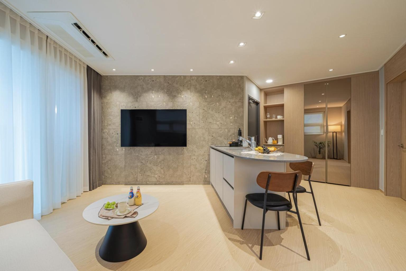 Le Collective Sokcho Beach Apartment Bagian luar foto